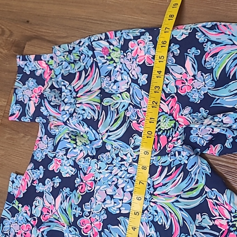 Lilly Pulitzer Blue and Pink Luxletic Leggings used good condition zise 4 - Picture 5 of 12